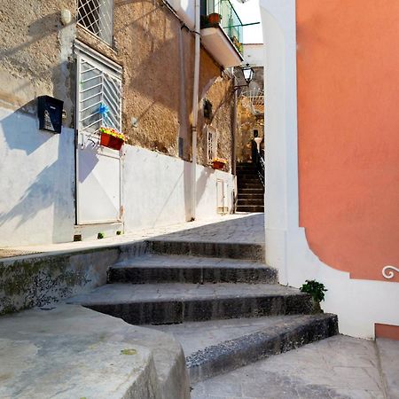 Amore Rentals - Casa Barbera B Positano Exterior foto